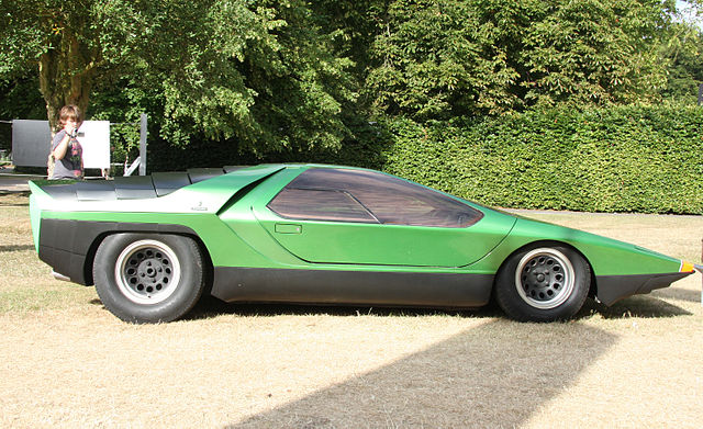 https://upload.wikimedia.org/wikipedia/commons/thumb/9/9f/1968AlfaRomeoCarabo.jpg/640px-1968AlfaRomeoCarabo.jpg