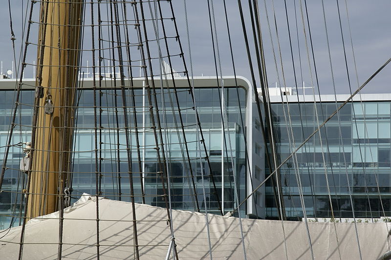 File:2011.10.17.151904 Fragata Sarmiento Puerto Madero Buenos Aires.jpg