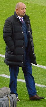 Станислав Черчесов в концовке товарищеского матча со сборной Бельгии в Сочи на стадионе Фишт (март 2017 года)