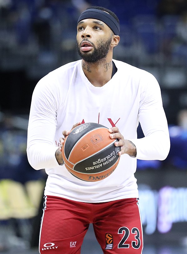 Delaney with Milano in 2021