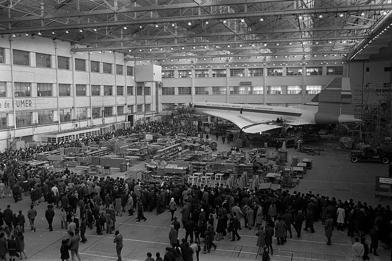 File:28.01.68 Présentation du Concorde aux Toulousains (1968) - 53Fi1818.jpg