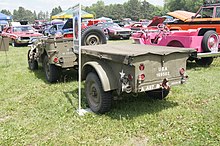 1941 jeep with trailer - rear 41 Willys Jeep MB (7332376940).jpg