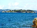 L'Île Trébéron et son lazaret en ruine vus depuis Rostellec