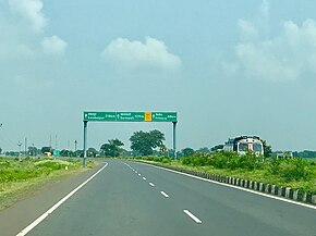 4 jalur jalan jaringan jalan raya NH 53 dan NH 6 di Chhattisgarh India.jpg