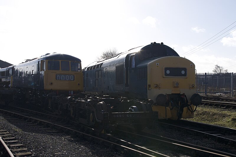 File:84001 and 37275 at Barrow Hill.jpg