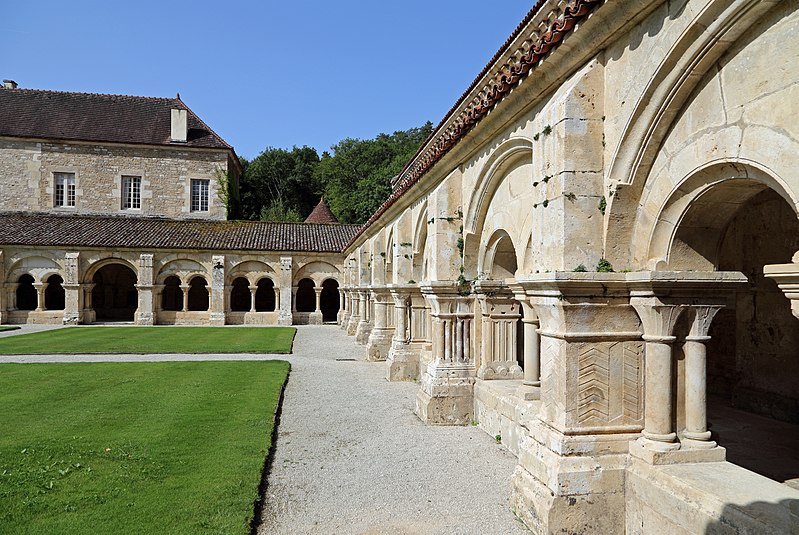 File:Abbaye de Fontenay R07.jpg