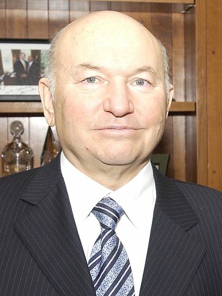 File:Acting Secretary Alphonso Jackson with Mayor of Moscow, Yuri Mikhailovich Luzhkov (cropped).jpg