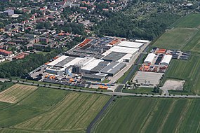 REHAU manufacturing site in Brake, Unterweser, Lower Saxony, Germany. Aerial photograph 400D 2012 05 28 9011 DxO.jpg