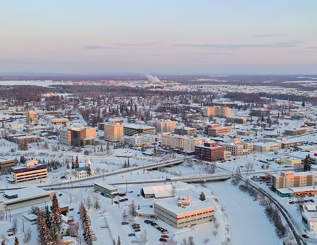 Aerial view of Fairbanks Alaska skyline (Quintin Soloviev).jpg