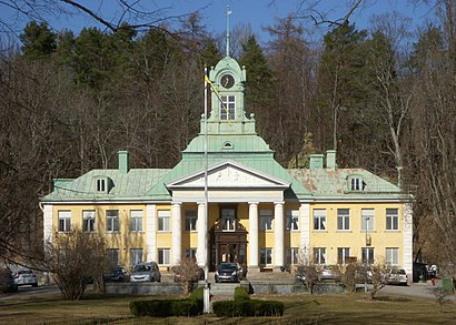 Vägbeskrivningar till Alby Gård med kollektivtrafik