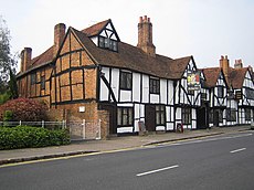 Amersham Old Town, The King's Arms hotel - geograph.org.uk - 419883.jpg