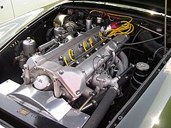 アストンマーティン・DB4 - Wikipedia