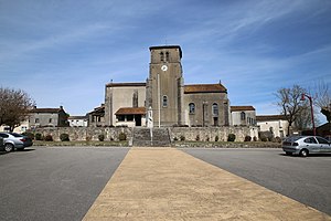 Azay-sur-Thouet Eglise Saint-Hilaire.jpg