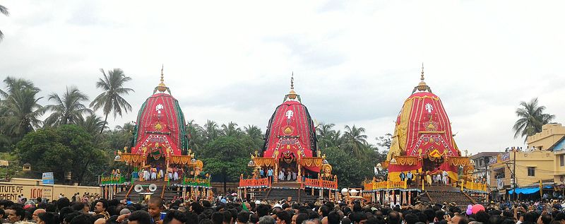 File:Bahuda Jatra, Nabakalebara 2015.jpg