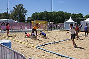 Deutsch: Beachhandball bei den Olympischen Jugendspielen 2018; Tag 4, 10. Oktober 2018; Jungs, Vorrunde, Gruppe A - Chinese Taipei (Taiwan)-Thailand 0:2 English: Beach handball at the 2018 Summer Youth Olympics at 10 October 2018 – Boys Preliminary Round Group A‎ – Chinese Taipei-Thailand 0:2