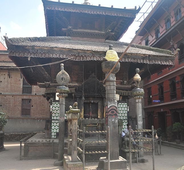 File:Bhaktapur TilMadhavNarayan Temple.JPG