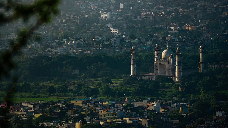 File:Bibi ka maqbara!.jpg