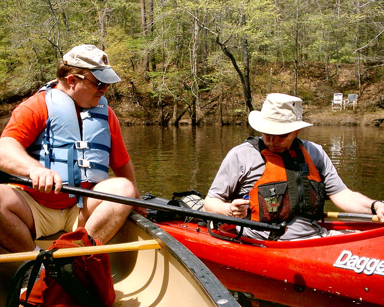 File:BlackwaterRiverCanoe3.jpg