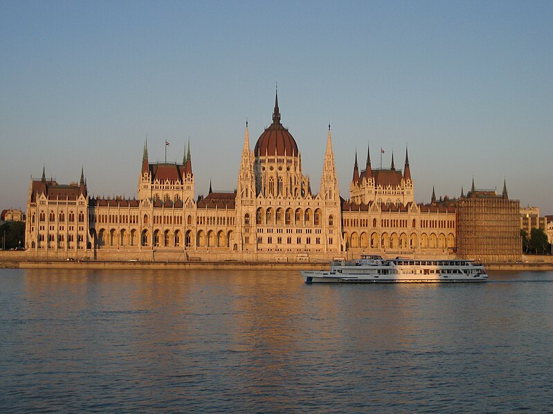 File:Budapest 05 2009 008.jpg