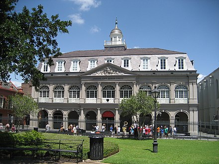 The Cabildo in New Orleans Cabildo9Jul07SousaphoneFront.jpg