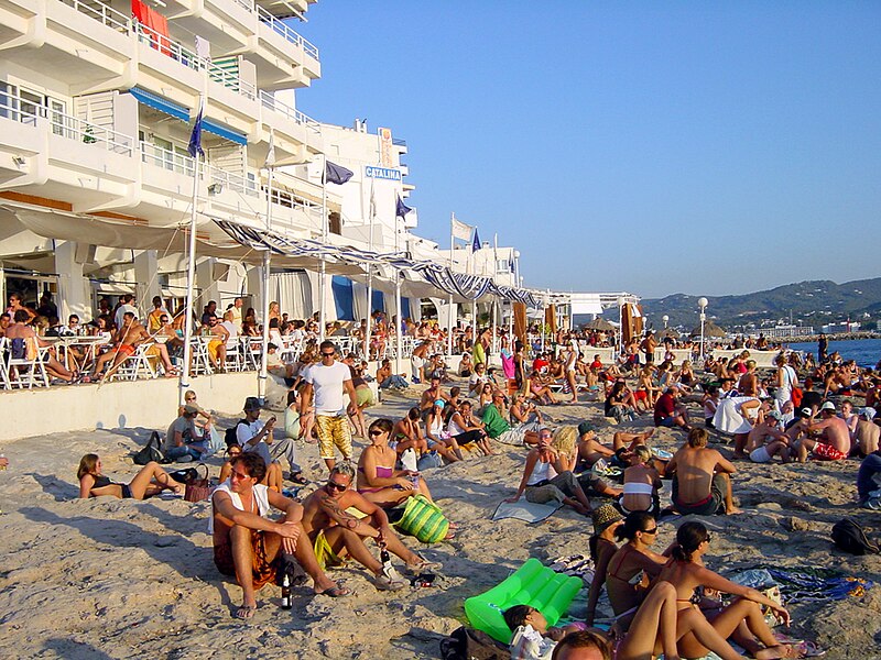 File:Cafe del Mar 2003.jpg