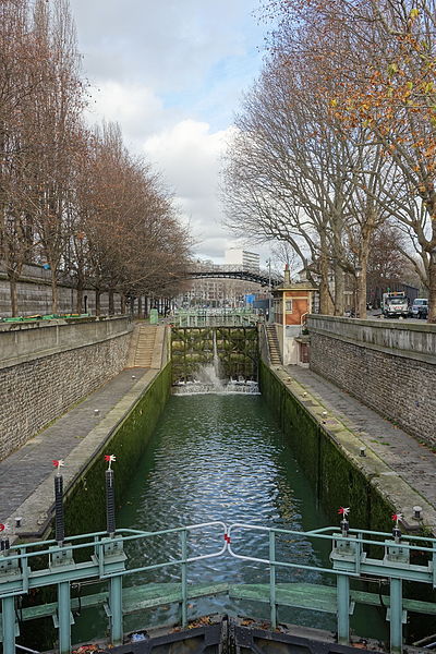 File:Canal @ Paris (23563218269).jpg
