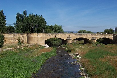 How to get to Casalarreina with public transit - About the place