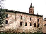Ex-convento e campanile della chiesa di San Tommaso (ora sede della Guardia di Finanza).