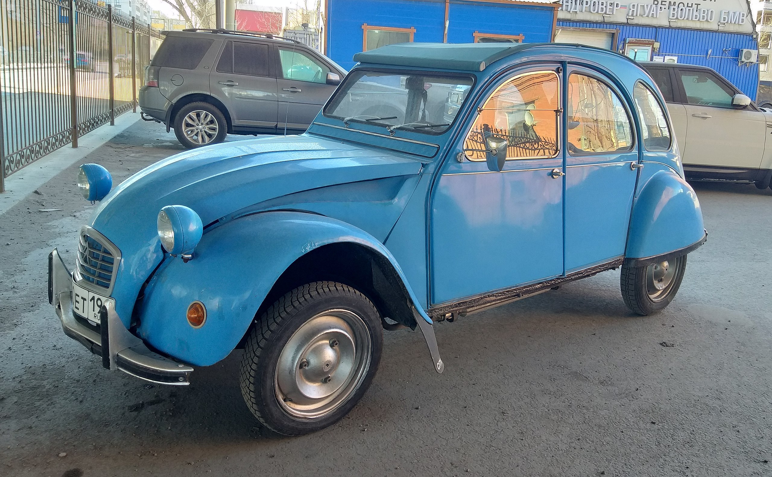 Citroën 2CV - Wikipedia