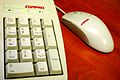 Compaq keyboard and mouse.jpg