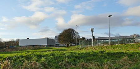 Crawshaw Academy (geograph 6698190)