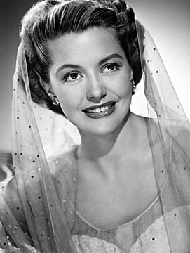 Cyd Charisse - 1949.jpg