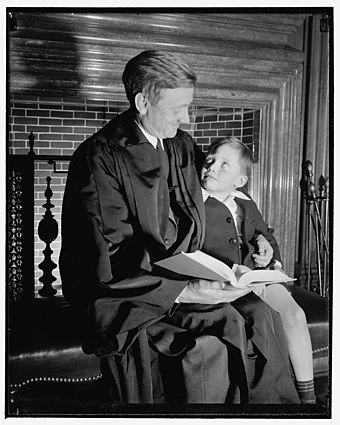 Douglas and his son William O. Douglas, Jr. in Washington, D.C. on April 17, 1939