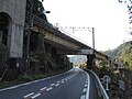 国道25号線を跨ぐ