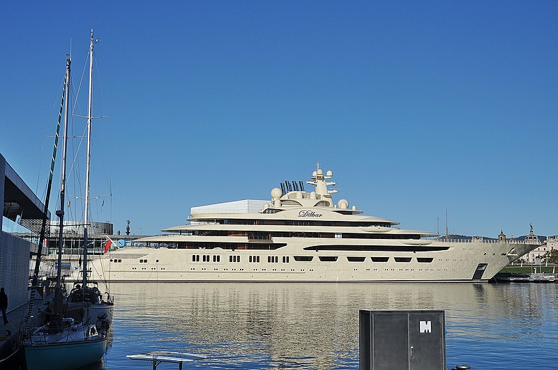 Fichier:Dilbar-Barcelona 2017.jpg