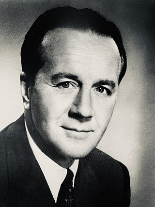 <span class="mw-page-title-main">Leonard Firestone</span> American diplomat (1907–1996)