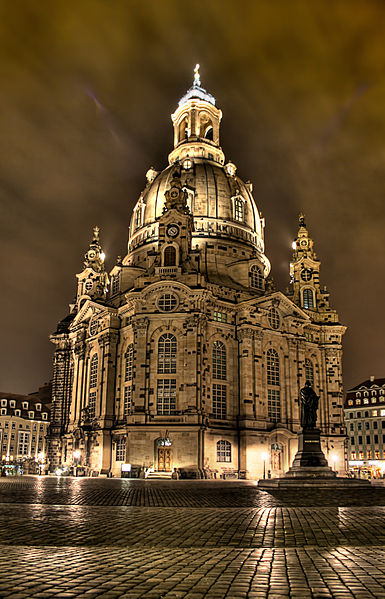 File:Dresdner Frauenkirche.jpg