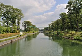 Duisburg, Sportpark, 2011-06 CN-03.jpg