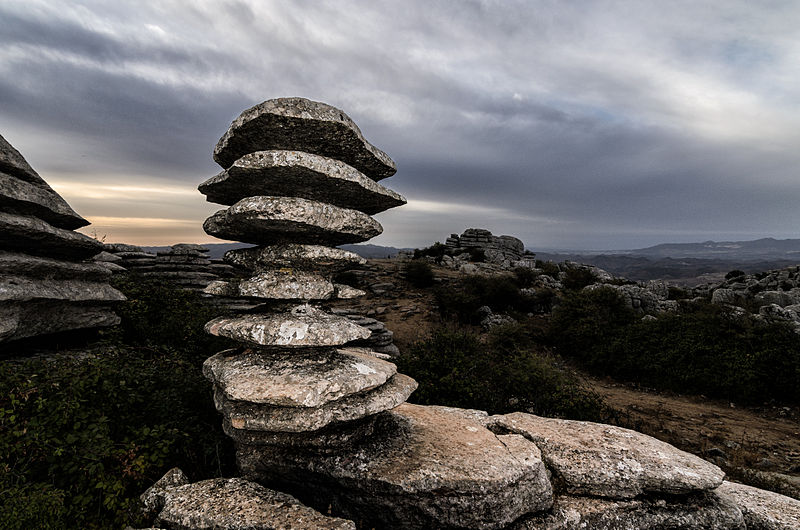 File:El tornillo del Torcal.jpg