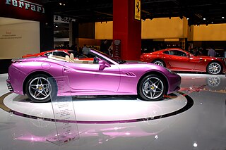 320px Ferrari_California_Mondial_2008_rose