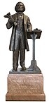 Frederick Douglass heykeli NSHC.jpg
