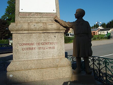 Pacifist memorial at Gentioux, France with the inscription Maudite soit la guerre (Cursed be war)