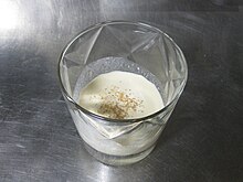 Verre de lait de poule.jpg