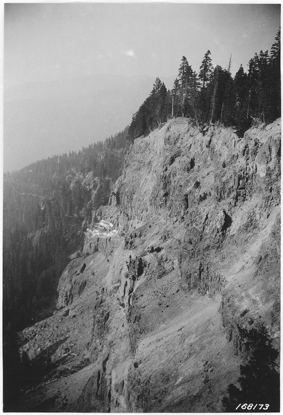 File:Grasshopper Lookout Point, Umpqua Forest, Oregon, 1922 - NARA - 299211.tif