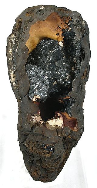 <span class="mw-page-title-main">Groutite</span>