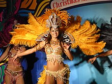 HK TST night 柏麗購物大道 Park Lane Shopper's Boulevard 巴西 Brasil 森巴舞娘 Samba female dancers Nov-2010 02.JPG