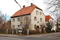 Wohnhaus Vockestraße 84 auf dem Gelände des Isar-Amper-Klinikum München-Ost (zuvor Bezirkskrankenhaus Haar, davor Kreis-Heil- und Pflegeanstalt Haar) in Haar, Landkreis München, Regierungsbezirk Oberbayern, Bayern. Als Baudenkmal unter Aktennummer D-1-84-123-9 in der Bayerischen Denkmalliste aufgeführt.