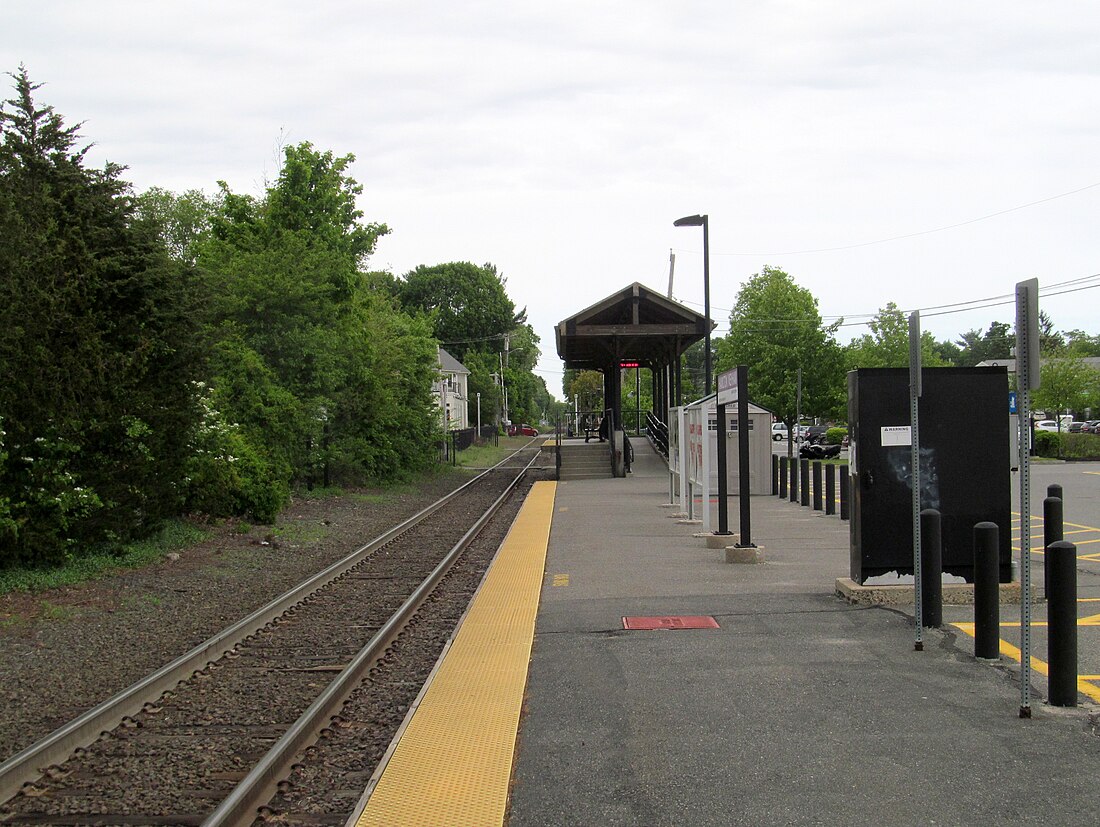 Hamilton/Wenham station