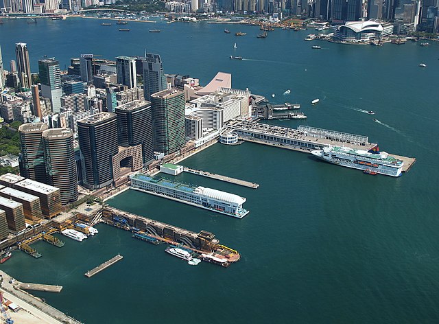 The southern tip of Tsim Sha Tsui, with the Hong Kong China Ferry Terminal and Harbour City.