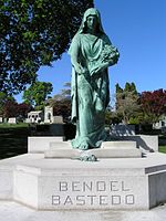 Památník Henriho Bendela 2010.JPG